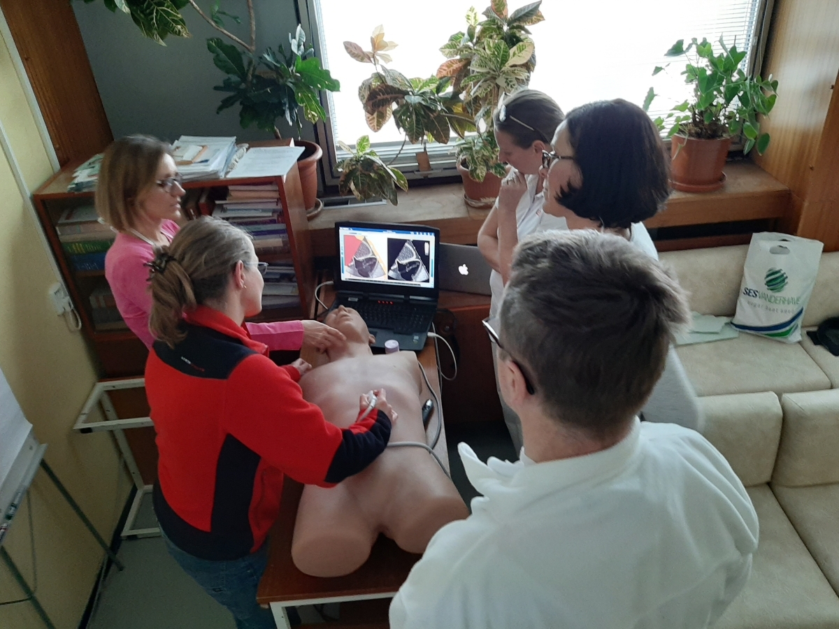Samovzdelávací kurz echokardiografie a point-of-care ultrasonografie, Interná klinika FNsP FDR Banská Bystrica